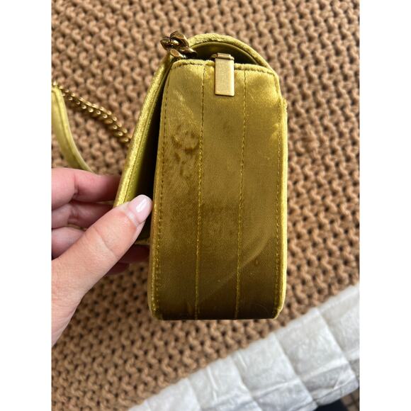 PREOWNED Saint Laurent Vicky Velvet YSL Logo Magnetic Cross-Body Bag Gold - Picture 6 of 14